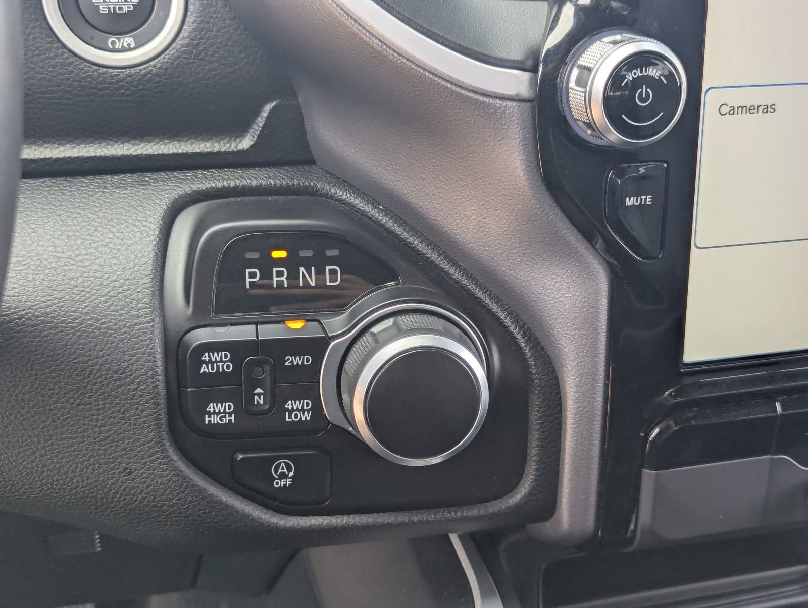 Used 2023 RAM 1500 Big Horn AWD/4WD image 26