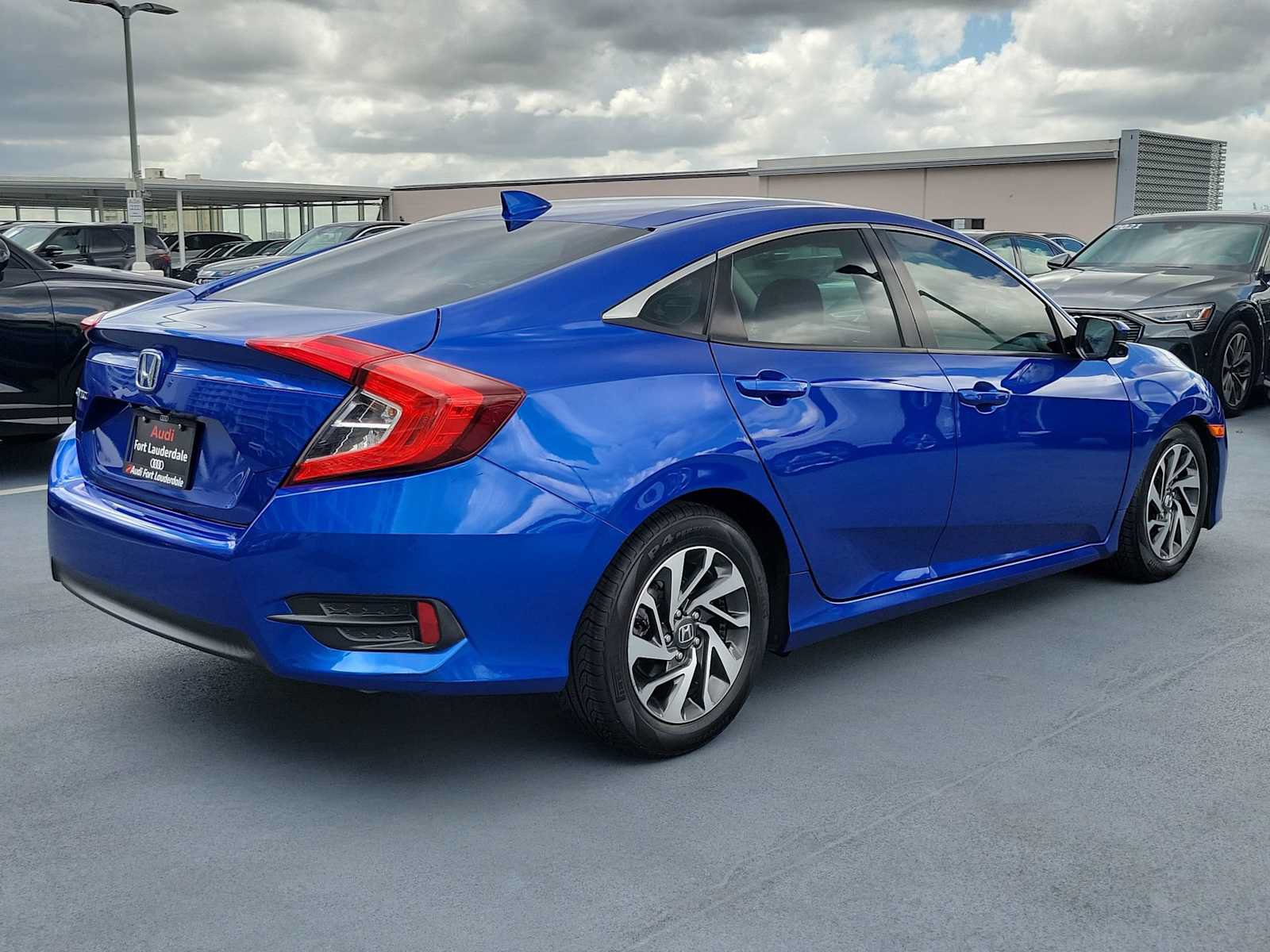 Used 2017 Honda Civic EX image 6