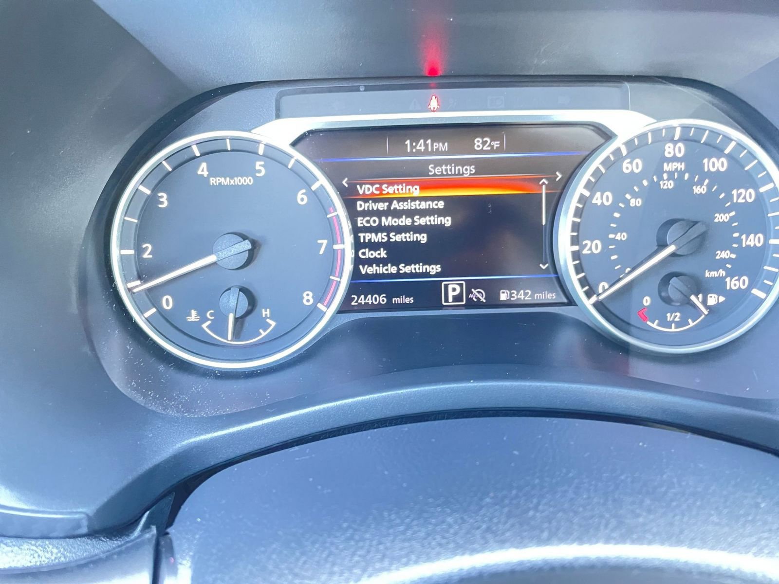 Used 2025 Nissan Sentra SV image 40