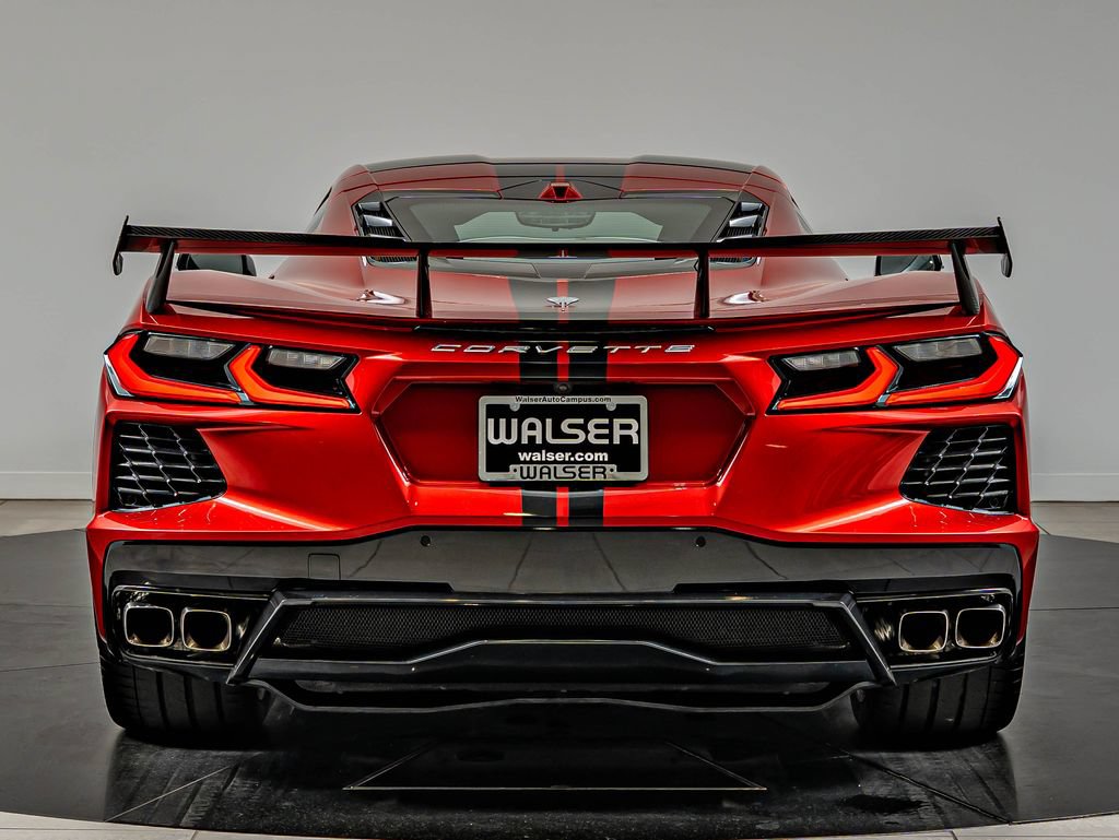 Used 2021 Chevrolet Corvette Stingray Premium Cpe w/ Z51 Performance Package RWD image 6