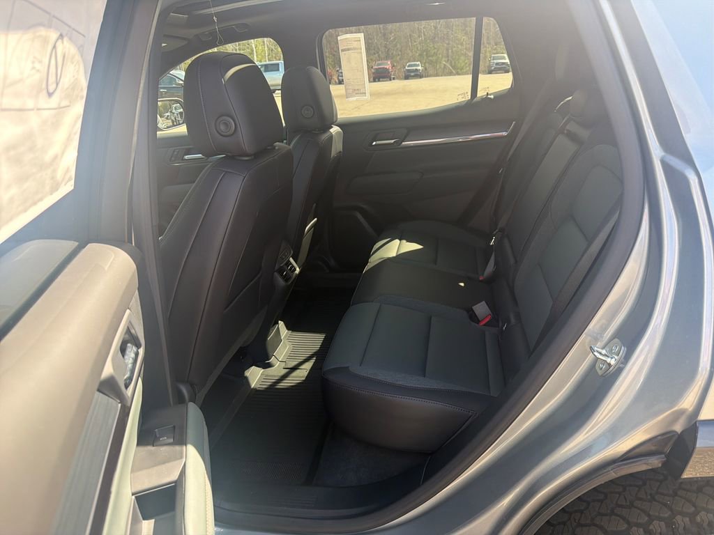 New 2026 GMC Terrain AT4 AWD/4WD image 23