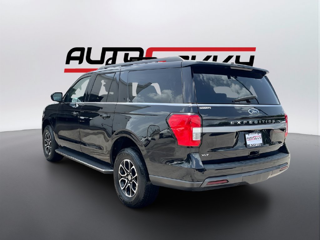 Used 2022 Ford Expedition Max XLT w/ Livery Package AWD/4WD image 5