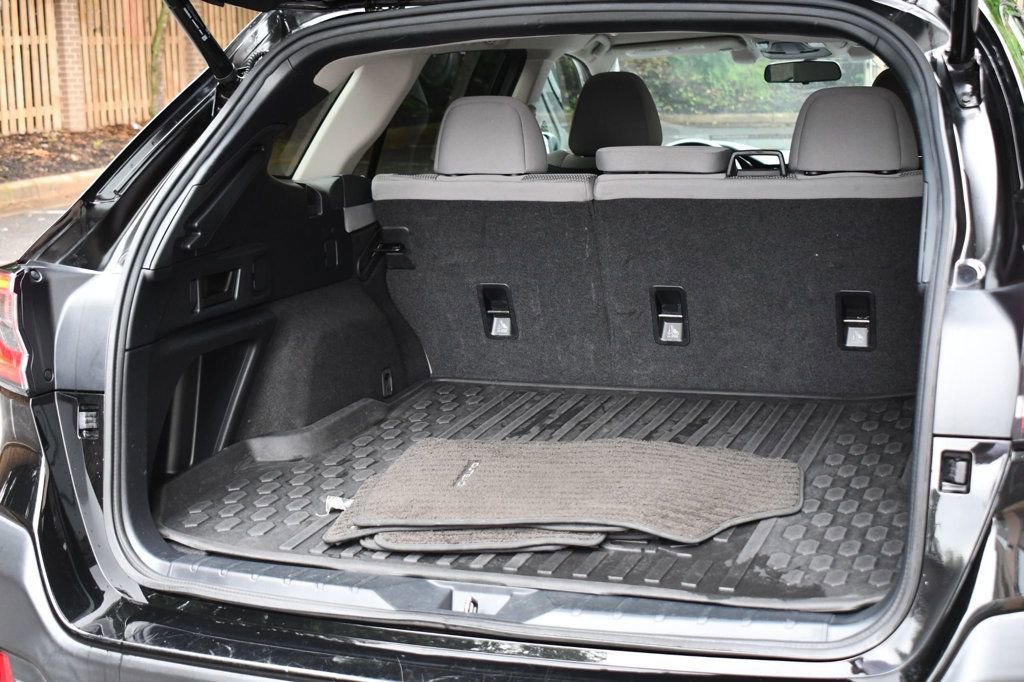 Used 2020 Subaru Outback Premium image 13