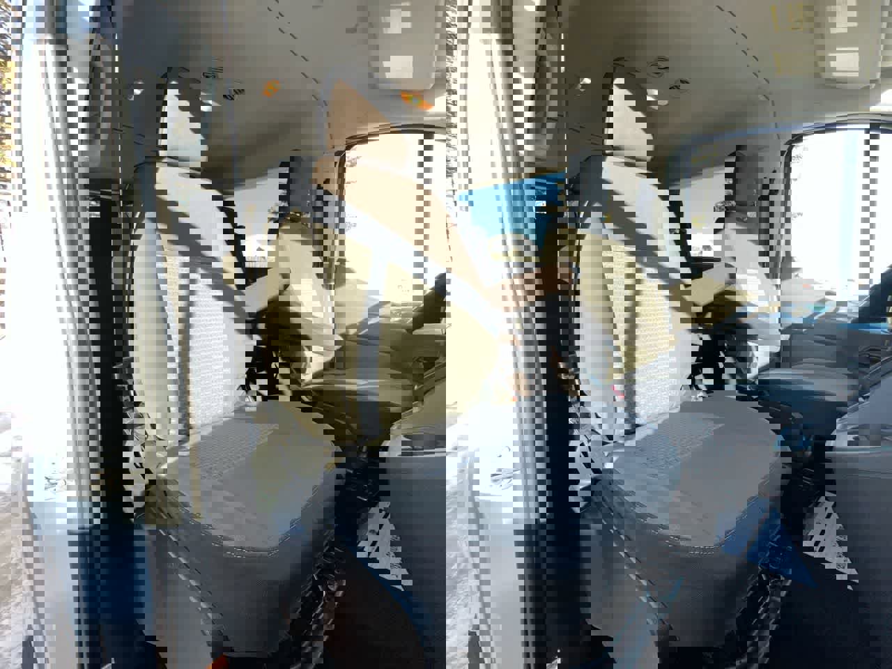 Used 2020 Ford Transit 150 XLT image 28