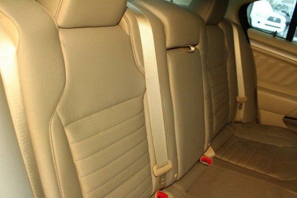 Used 2017 Ford Taurus SE image 15