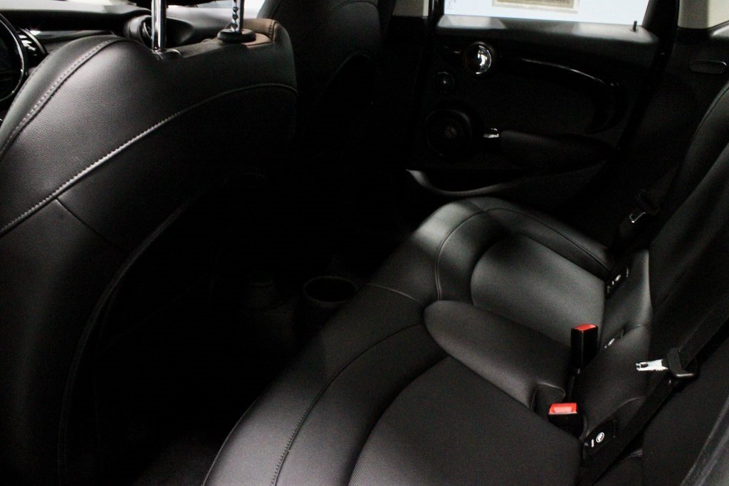 Used 2020 MINI Cooper S image 22