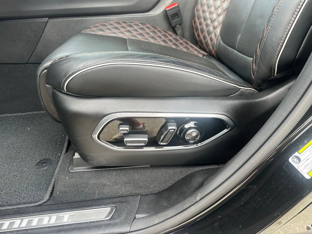 Used 2023 Jeep Grand Cherokee Summit image 8