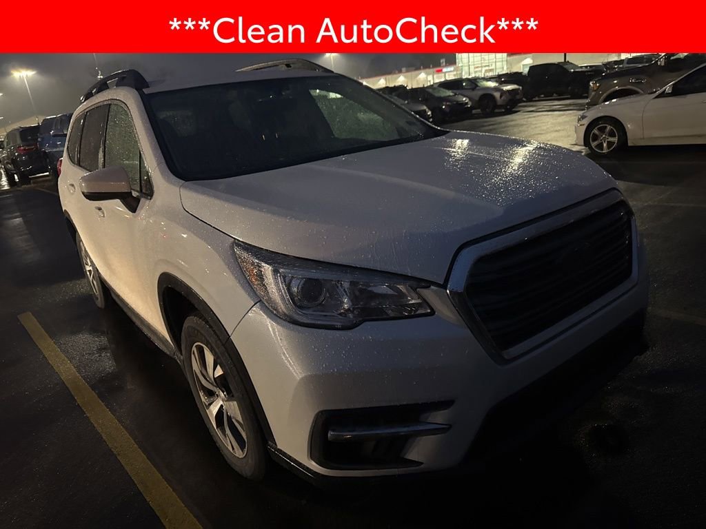 Used 2019 Subaru Ascent Premium image 3