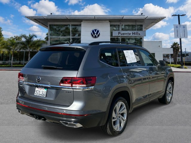 Used 2023 Volkswagen Atlas SE w/ Panoramic Sunroof Package AWD/4WD image 4