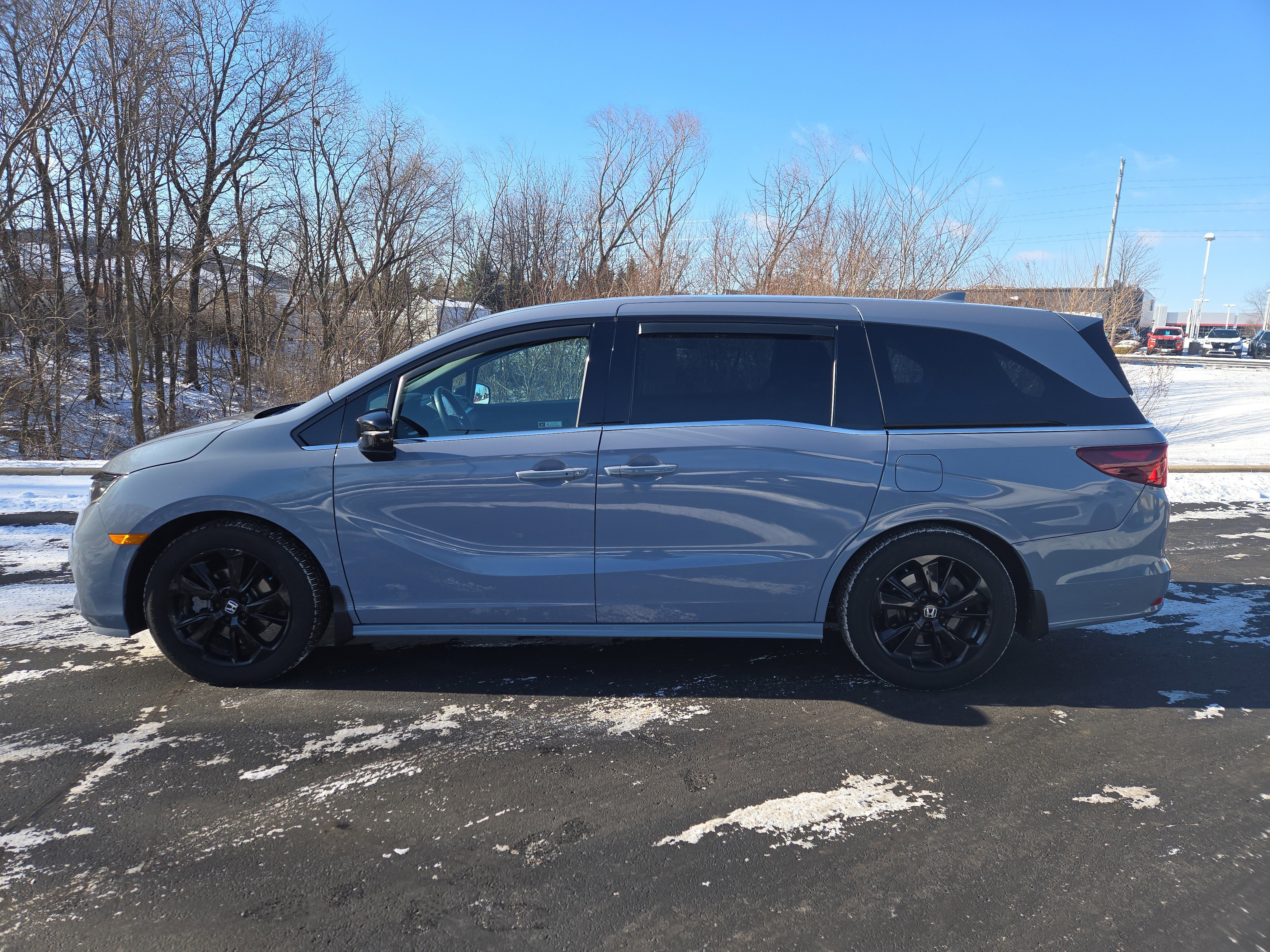 Used 2023 Honda Odyssey Sport image 5
