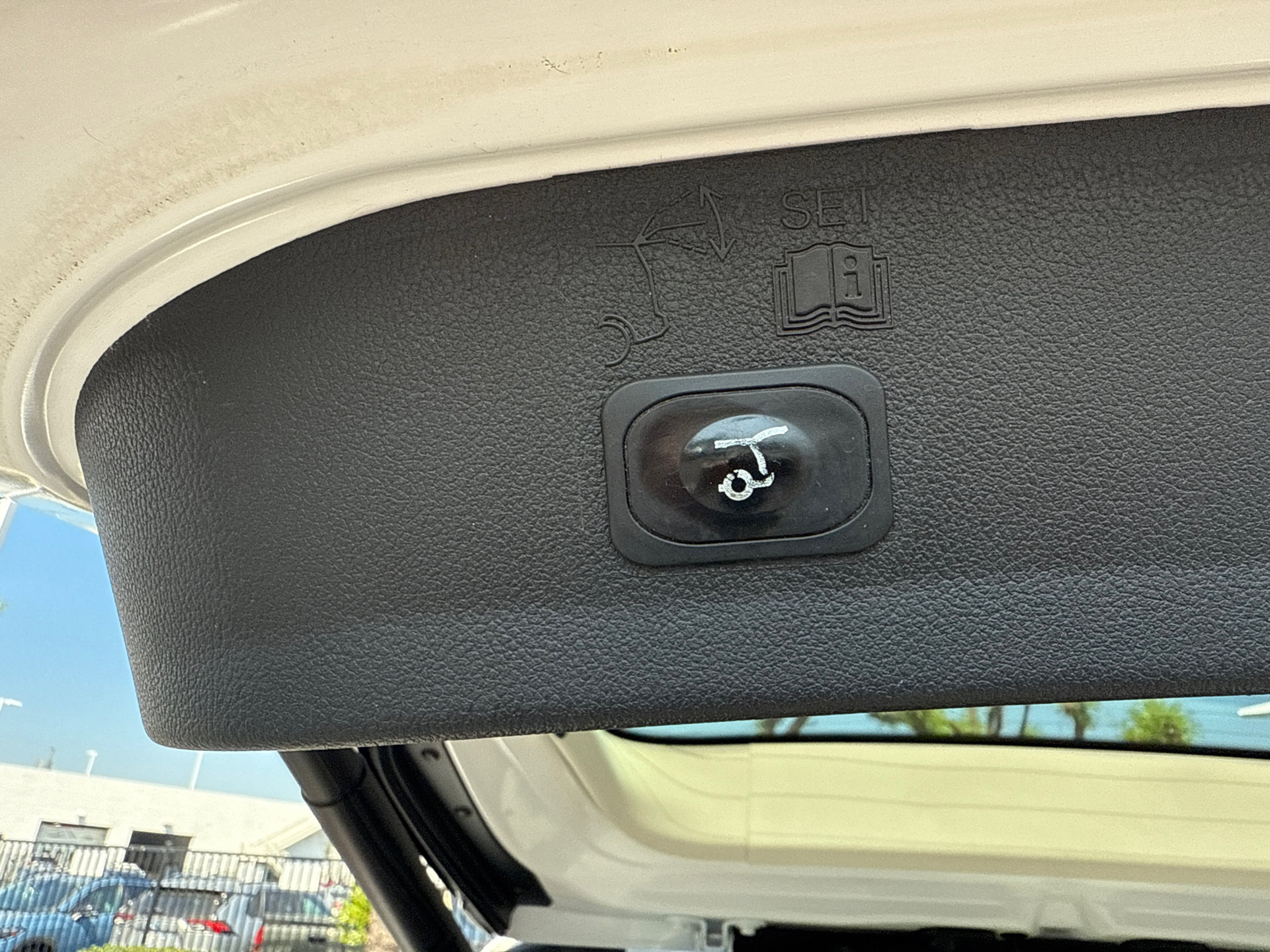 Used 2016 Ford Escape Titanium w/ Equipment Group 301A image 12