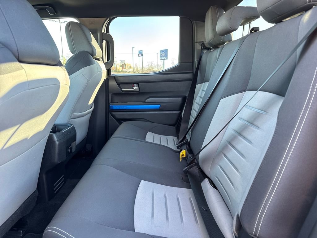 Used 2024 Toyota Tacoma TRD Off-Road image 11