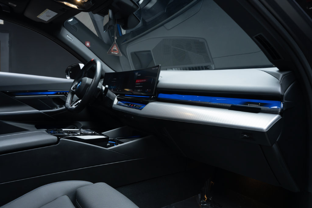 Used 2024 BMW i5 M60 w/ Premium Package AWD/4WD image 40