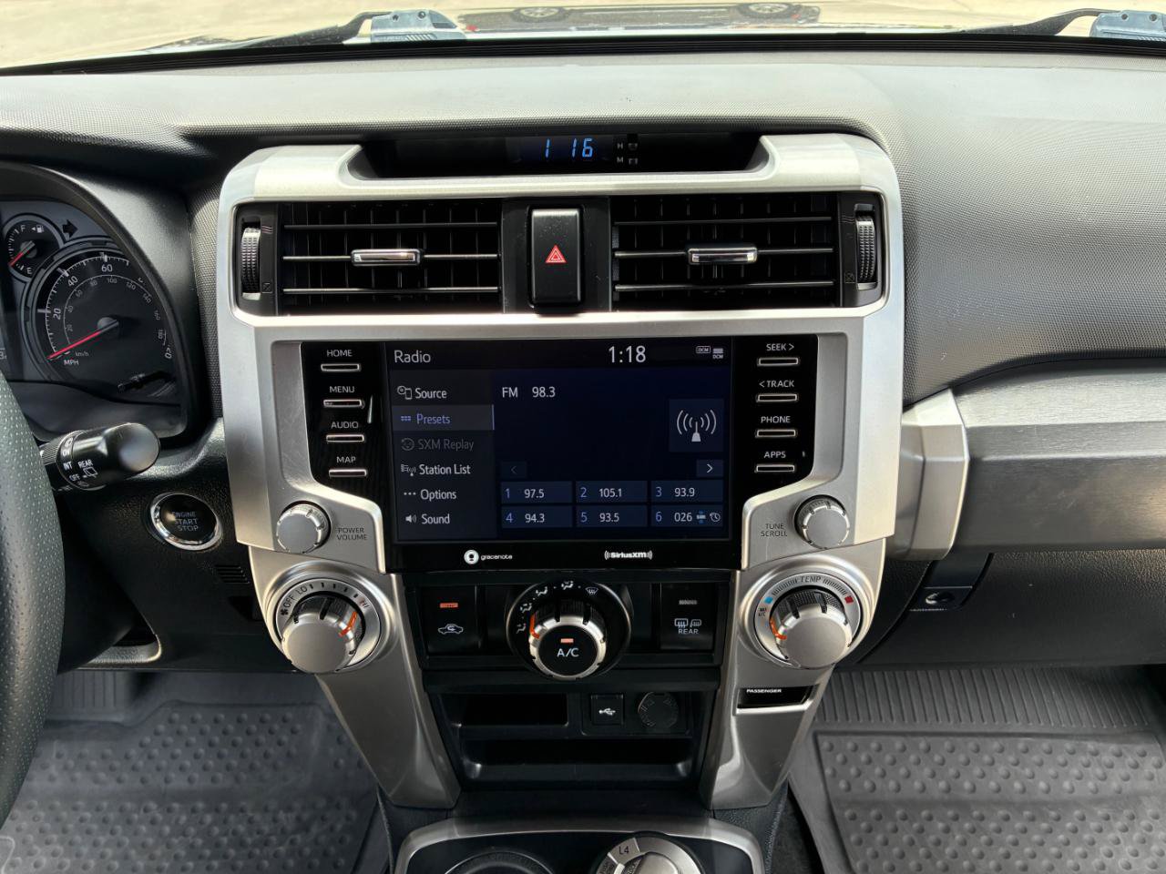 Used 2022 Toyota 4Runner SR5 AWD/4WD image 19