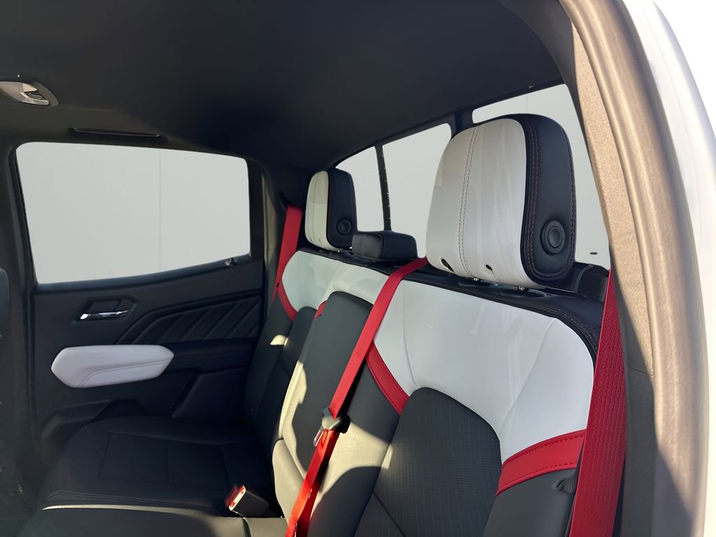 New 2026 GMC Canyon AT4X image 18