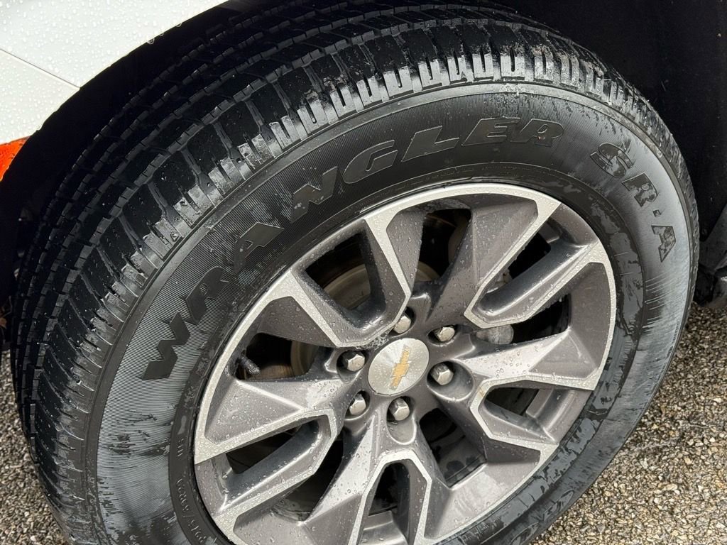 Used 2023 Chevrolet Tahoe LS w/ Driver Alert Package image 31