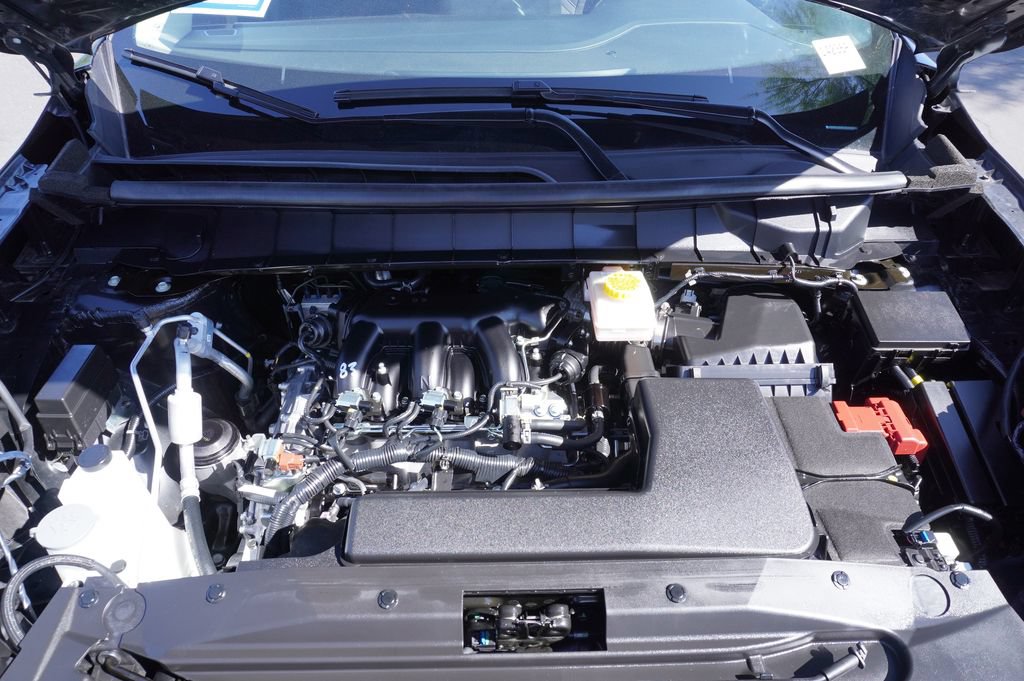 Used 2025 Nissan Pathfinder SV FWD image 7