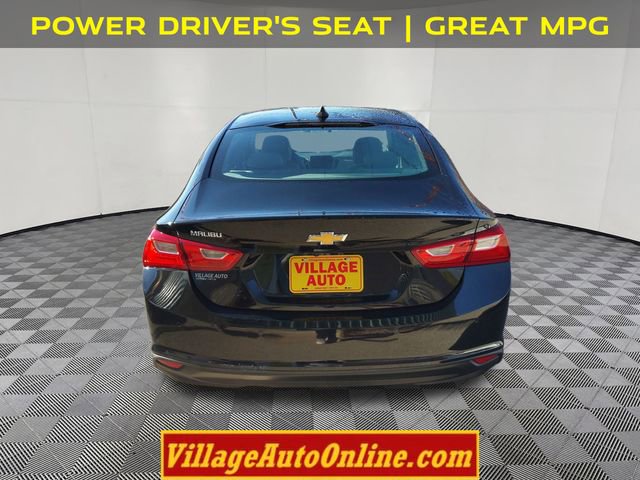 Used 2020 Chevrolet Malibu LS w/ Driver Confidence Package II image 3