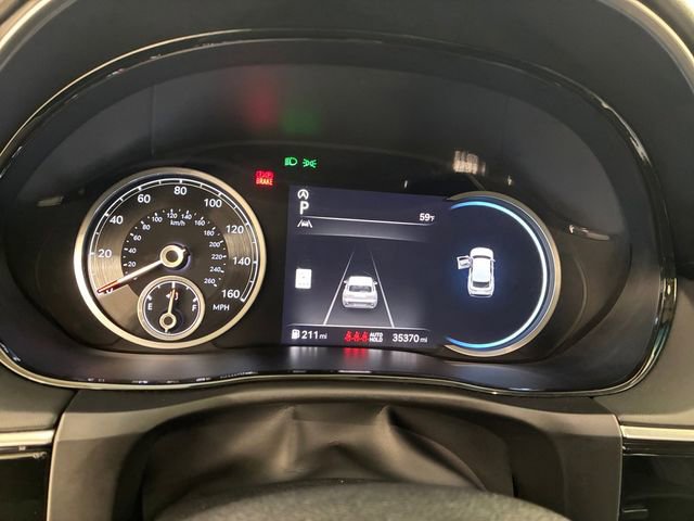 Used 2025 Genesis GV70 2.5T image 25