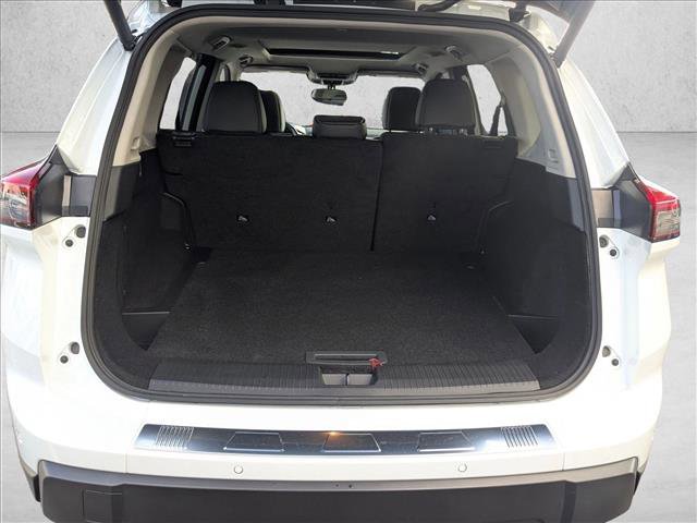 Certified 2024 Nissan Rogue SV w/ SV Premium Package image 6