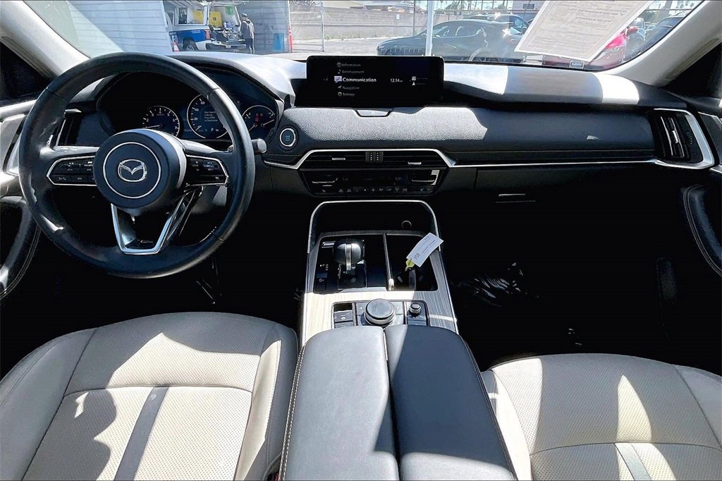 Certified 2024 MAZDA CX-90 3.3 Turbo w/ Preferred Plus image 11