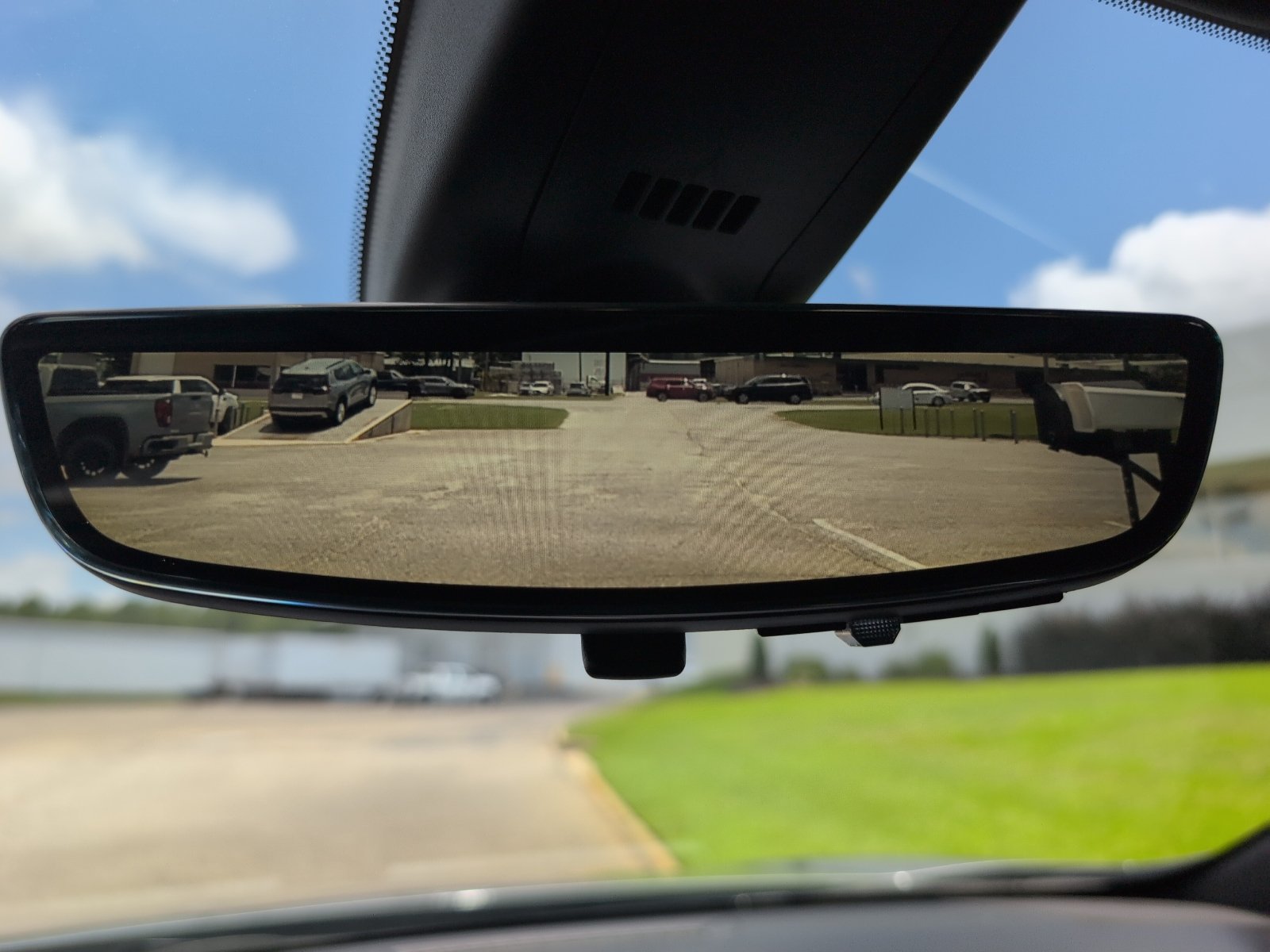 Used 2023 Buick Enclave Avenir w/ Trailering Package, 5000 lbs. FWD image 42