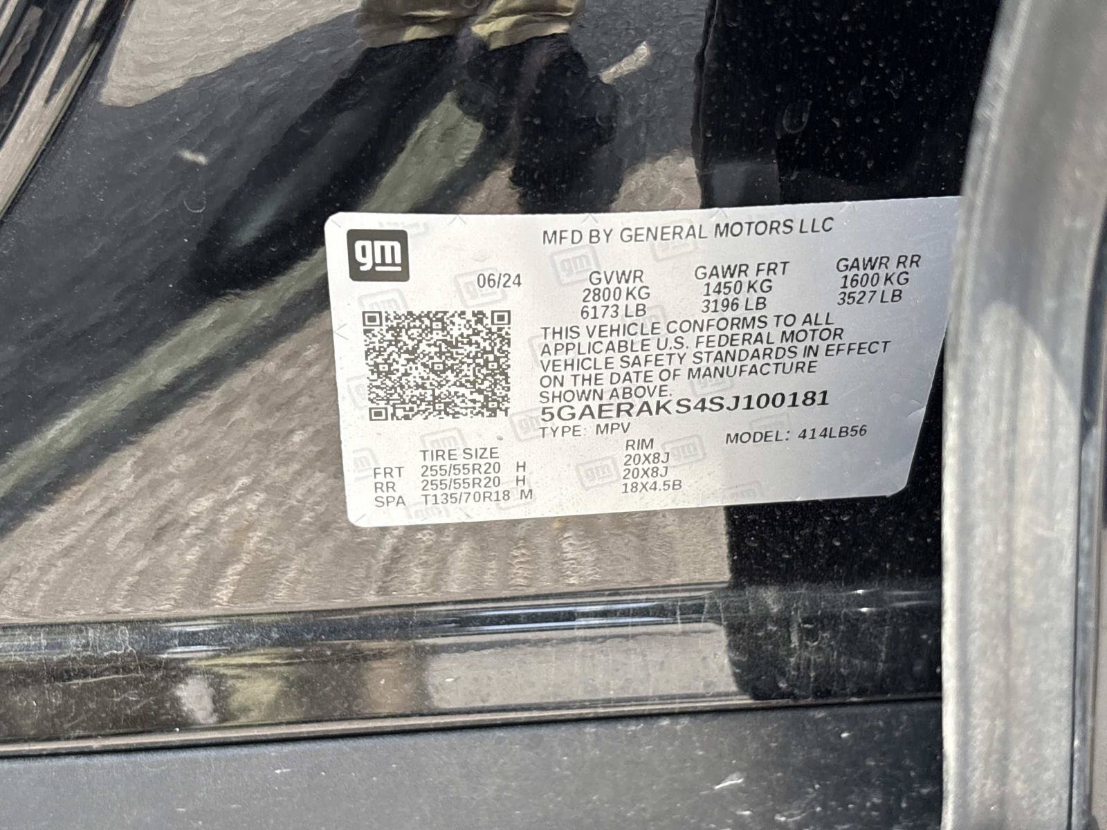 Used 2025 Buick Enclave Preferred w/ Power Package FWD image 27
