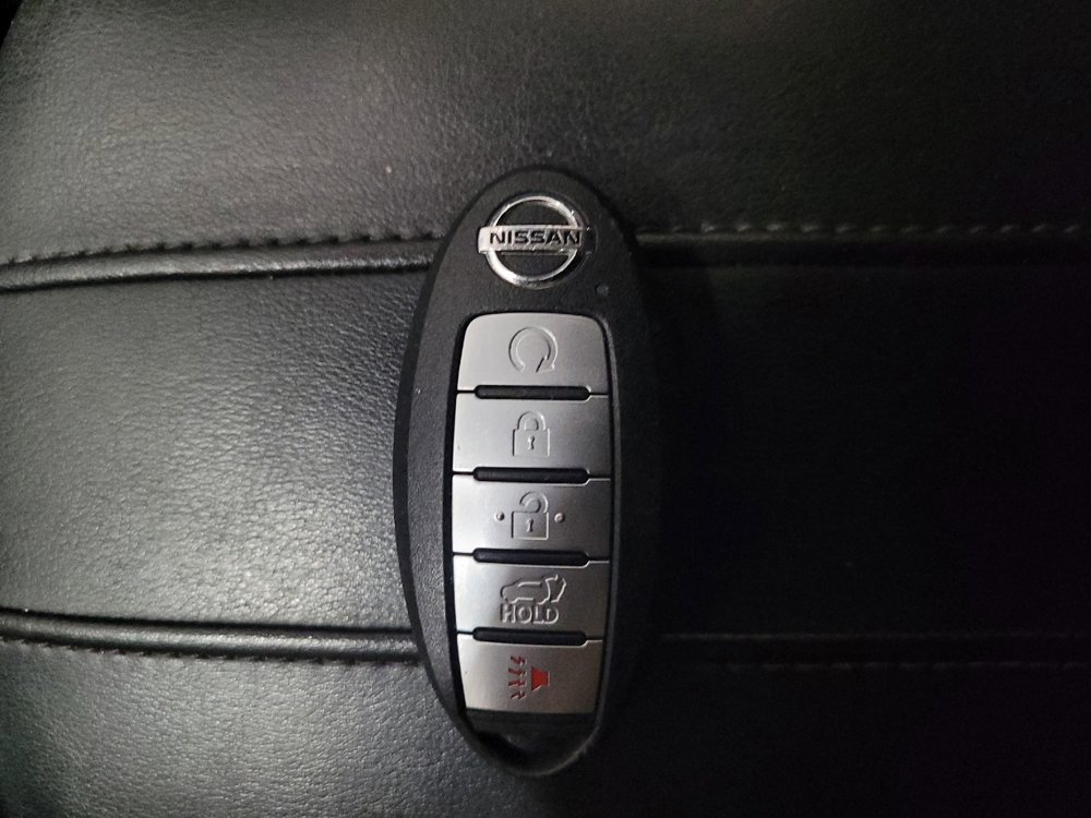 Used 2019 Nissan Rogue SL AWD/4WD image 32