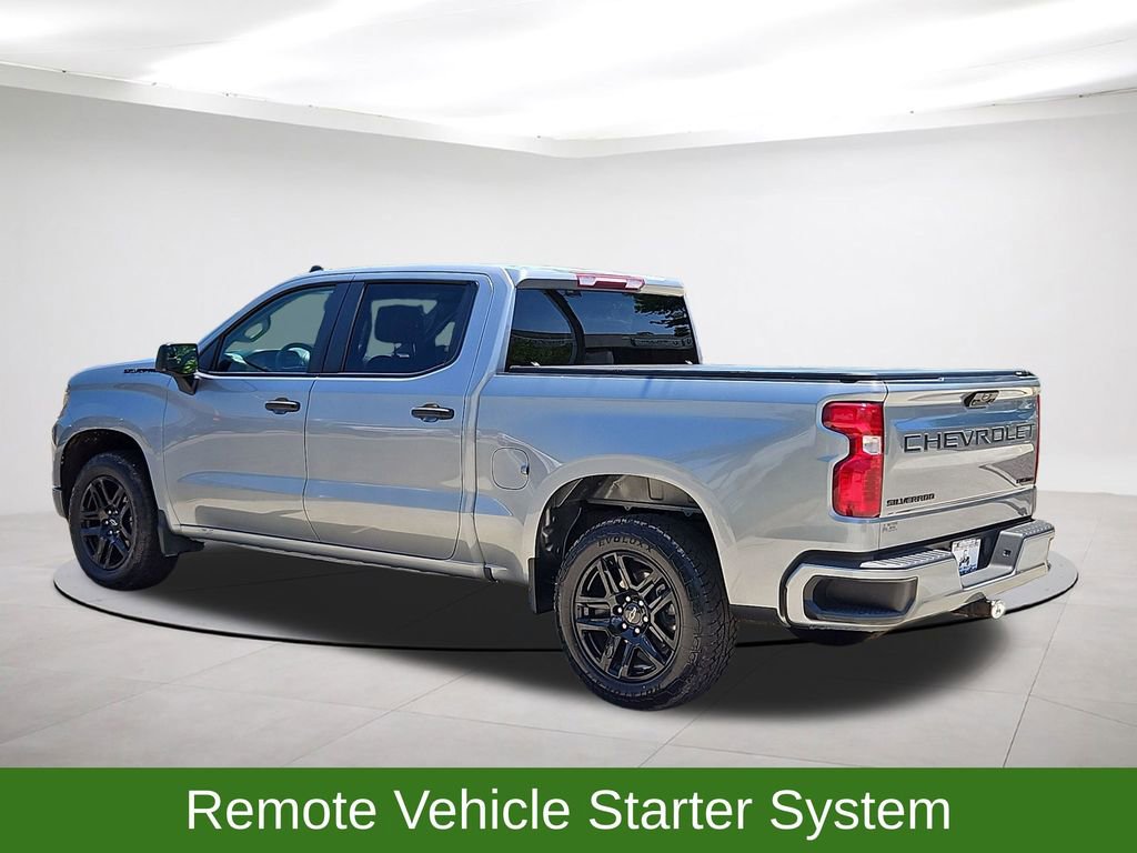 Used 2023 Chevrolet Silverado 1500 Custom w/ LPO, Dark Essentials Package RWD image 5
