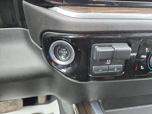 Used 2023 Chevrolet Silverado 1500 RST image 21