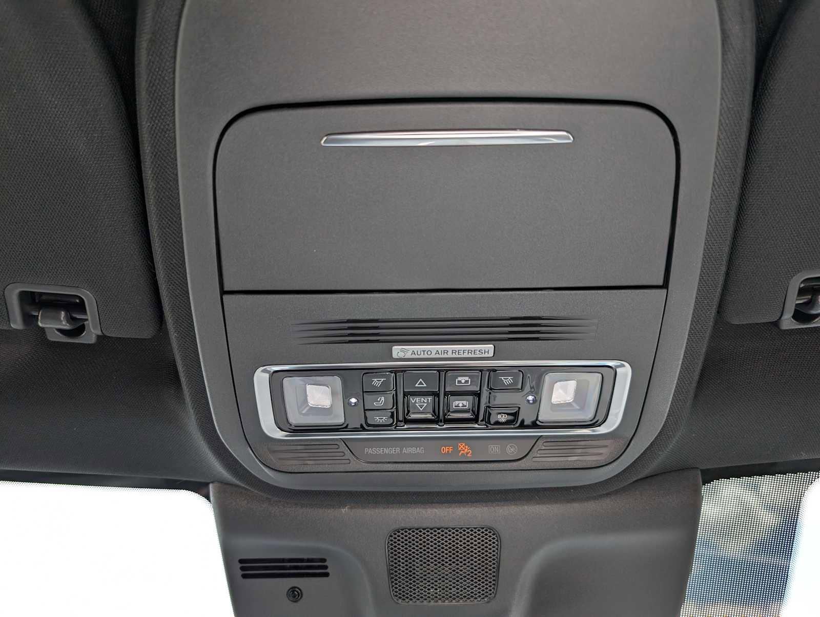 New 2026 Lincoln Navigator L Reserve w/ Jet Appearance Package AWD/4WD image 28
