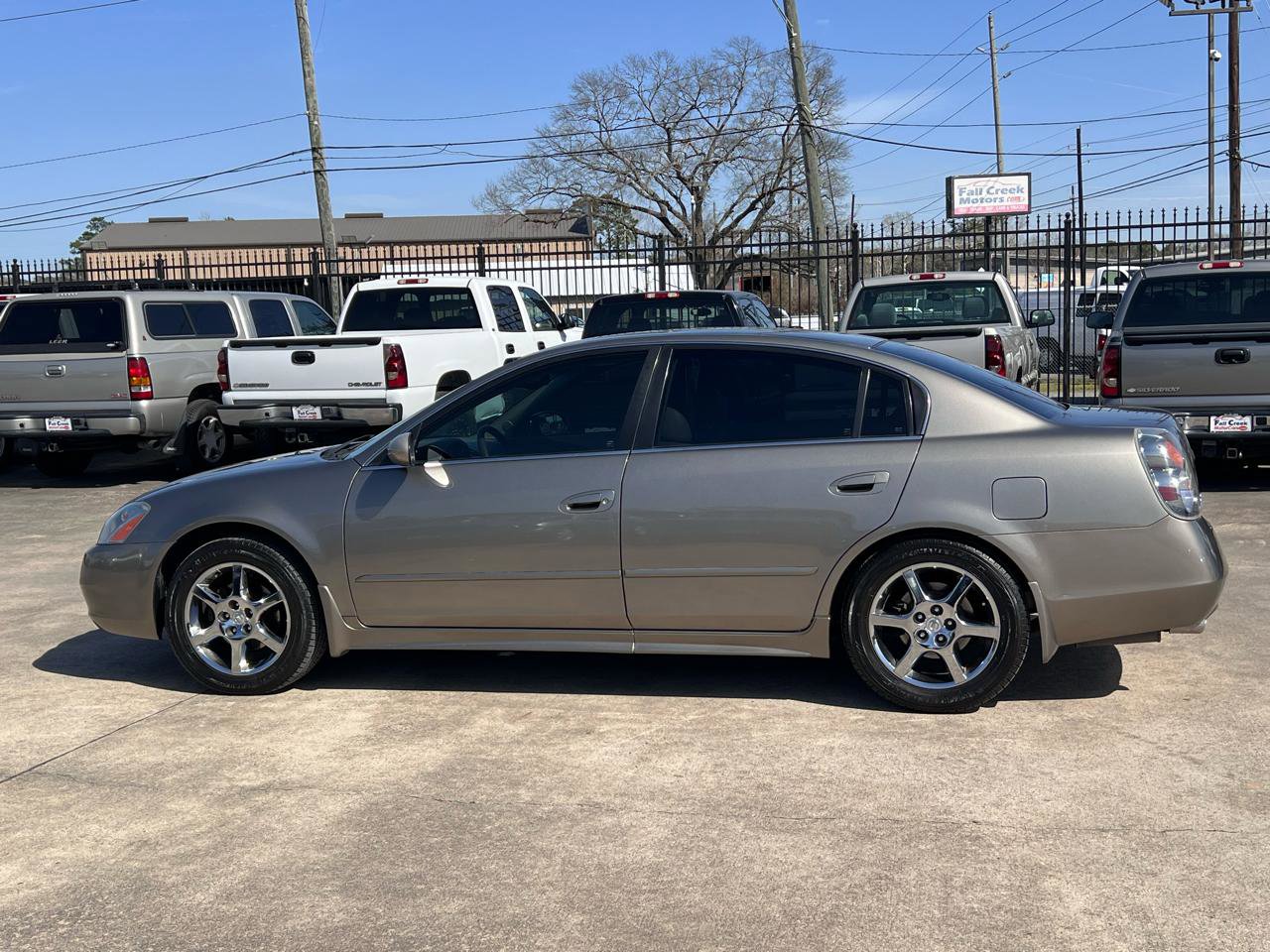 Used 2003 Nissan Altima 3.5 SE FWD image 70