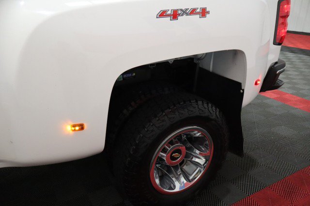 Used 2015 Chevrolet Silverado 3500 LTZ w/ Duramax Plus Package AWD/4WD image 28