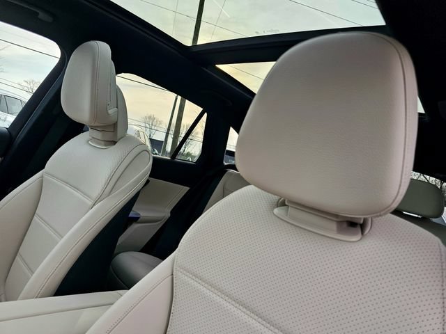 New 2026 Mercedes-Benz GLC 300 4MATIC image 16