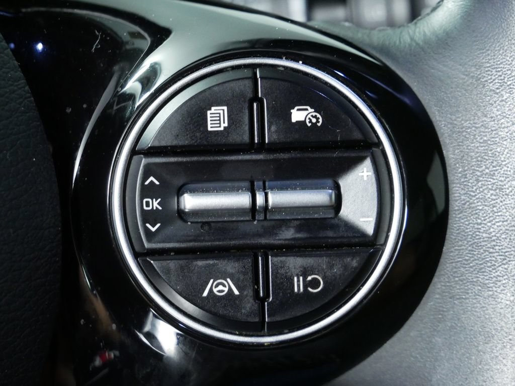 Used 2024 Kia Soul EX w/ Option Group 015 FWD image 29