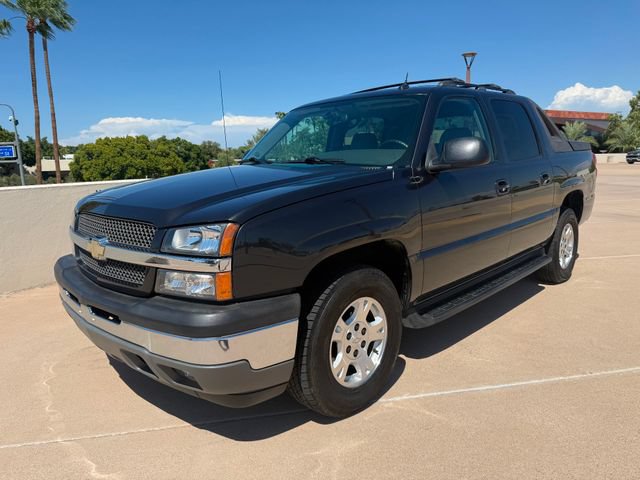 Used 2005 Chevrolet Avalanche Z66 w/ Preferred Equipment Group RWD image 4