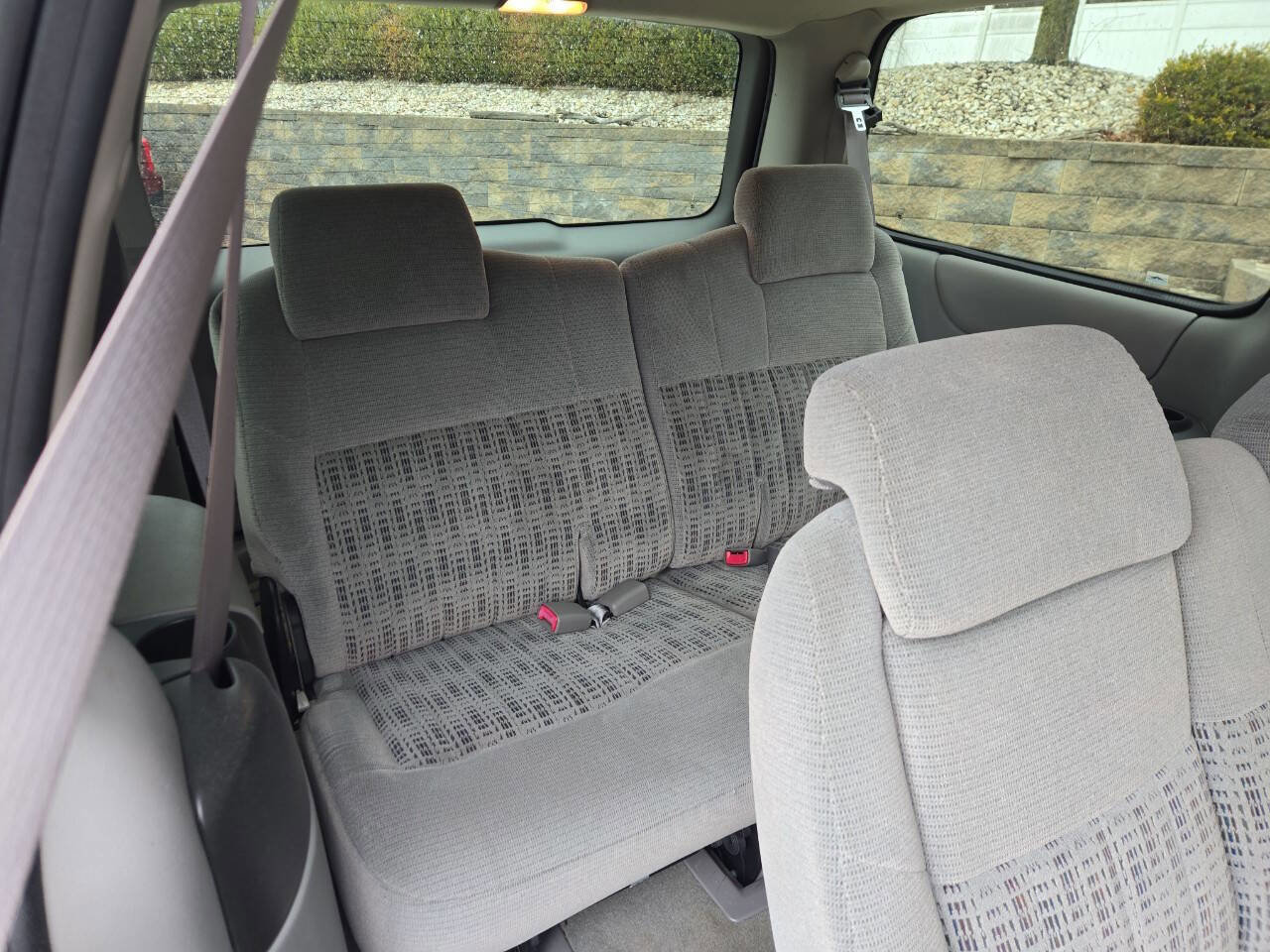 Used 2003 Chevrolet Venture LS FWD image 14