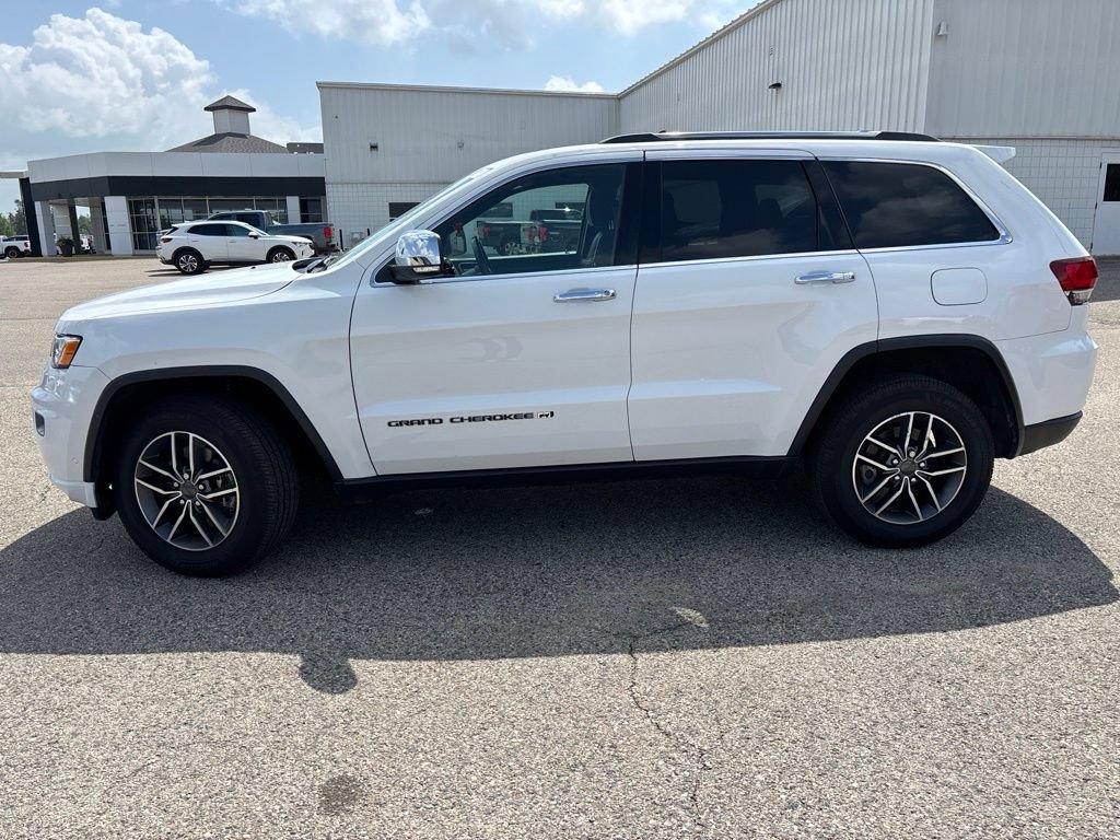 Used 2022 Jeep Grand Cherokee Limited AWD/4WD image 3