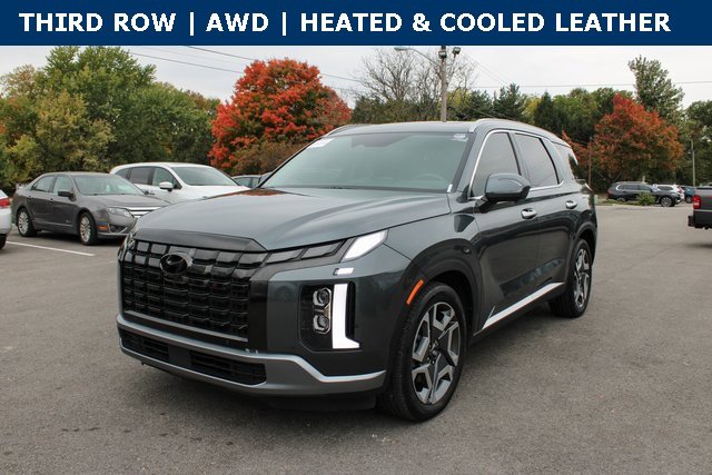 Used 2024 Hyundai Palisade Limited image 2