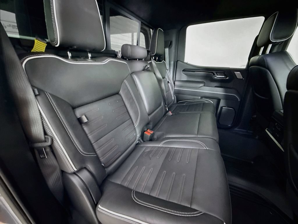 Used 2024 GMC Sierra 1500 AT4X AWD/4WD image 29