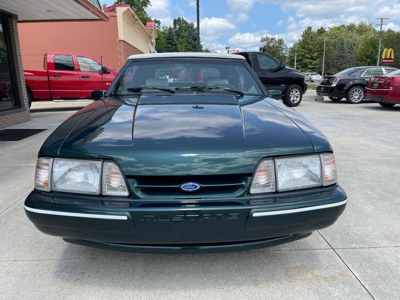Used 1990 Ford Mustang LX RWD image 5