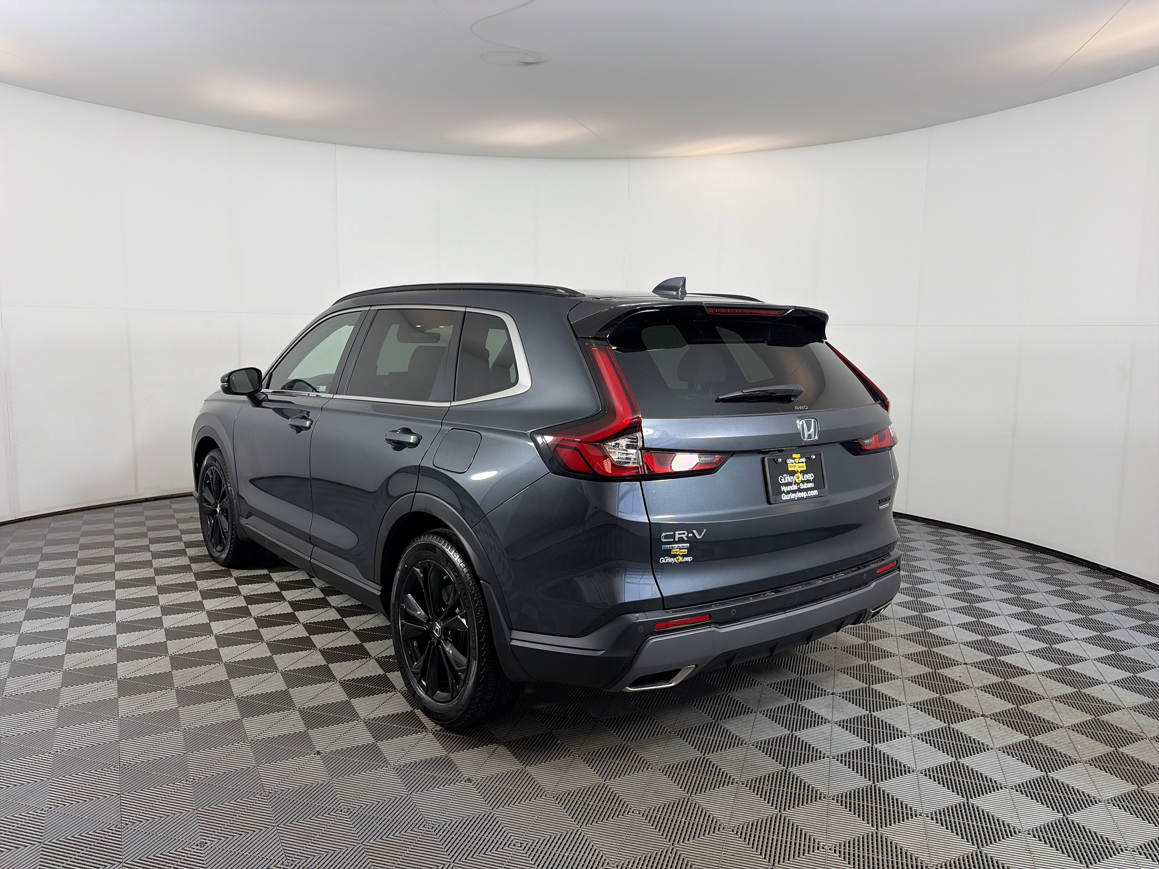 Used 2024 Honda CR-V Sport Touring image 8