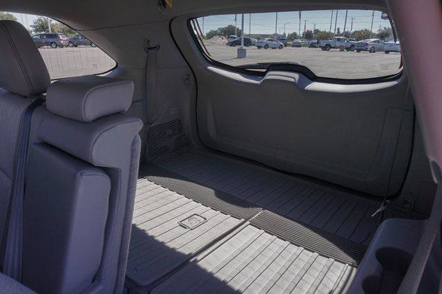 Certified 2019 Toyota Highlander Plus FWD image 29