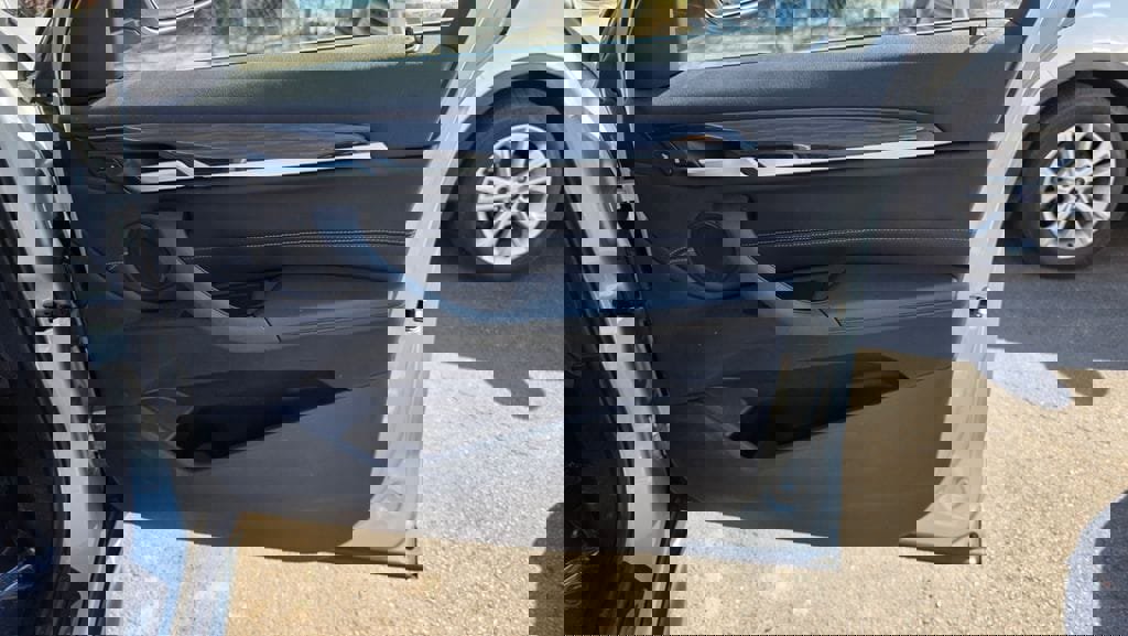 Used 2019 BMW X1 xDrive28i w/ Convenience Package image 41