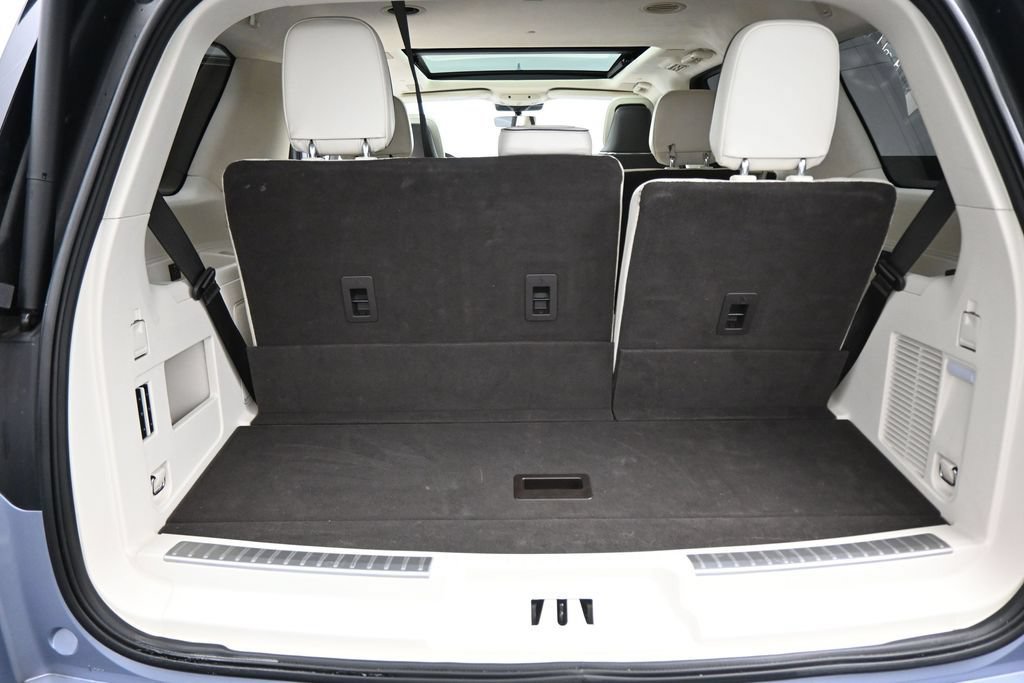 Used 2024 Lincoln Navigator Black Label AWD/4WD image 25