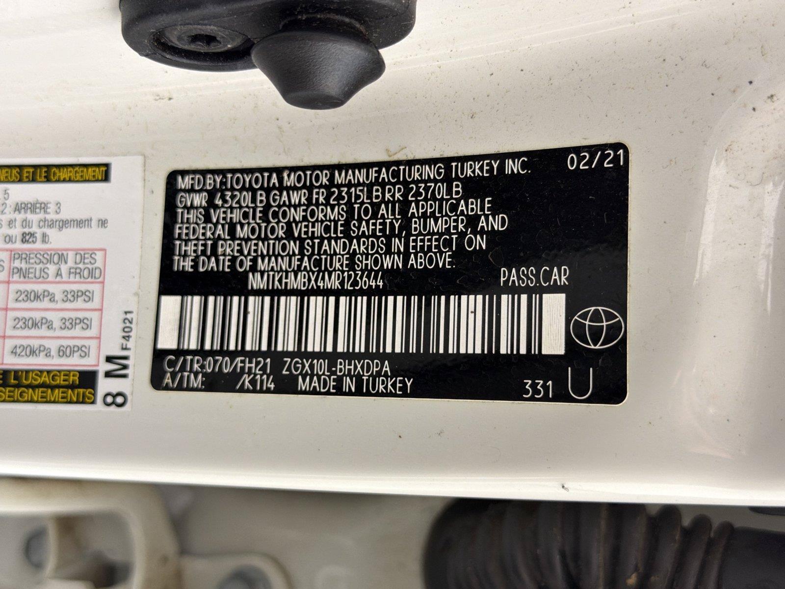 Used 2021 Toyota C-HR LE FWD image 31