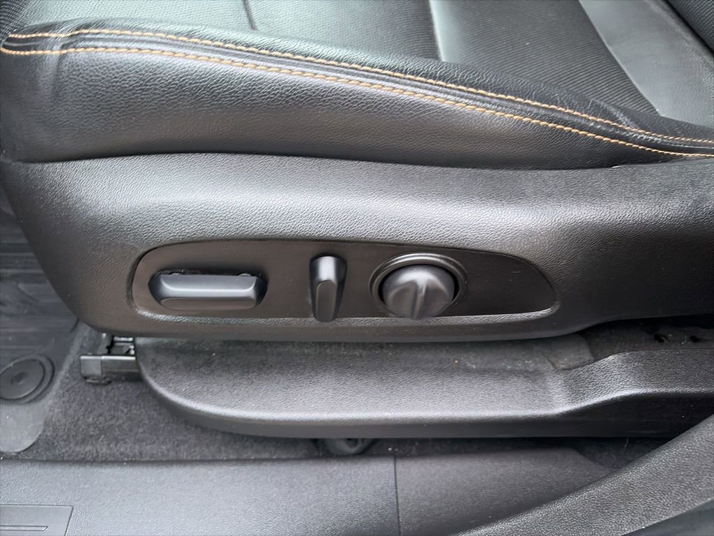 Certified 2021 GMC Terrain SLT image 16