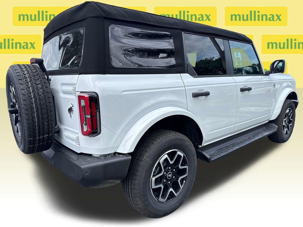 New 2026 Ford Bronco Outer Banks image 15