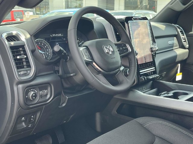 New 2027 RAM 1500 4x4 Crew Cab image 9