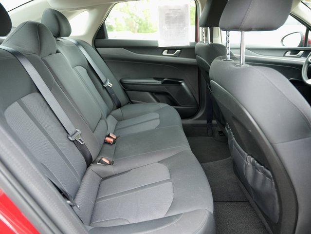 Used 2023 Kia K5 LXS image 10